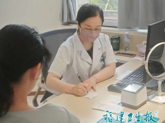 夫妻身上痒到痛不欲生确诊疥疮 热水烫洗反助长病情